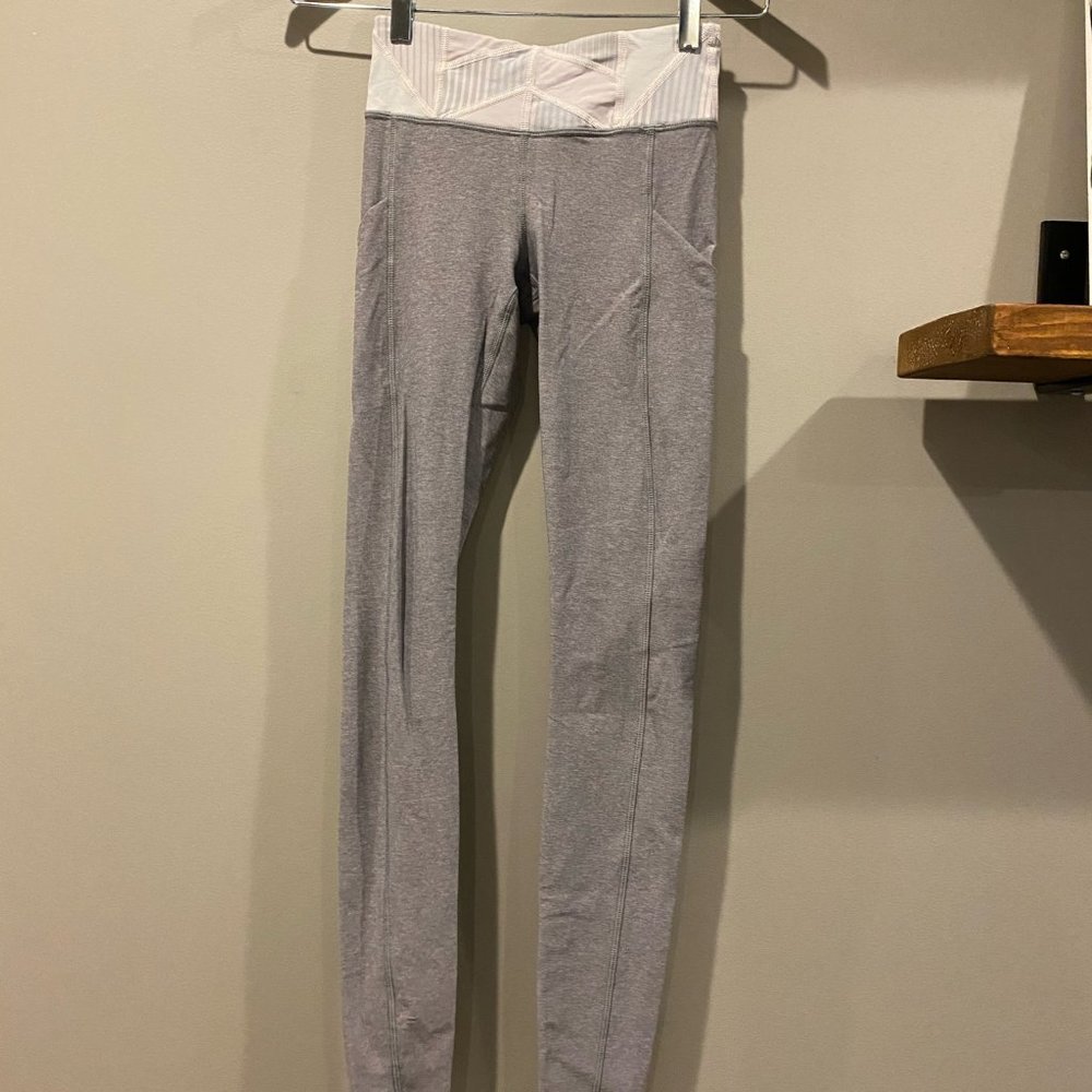 Grey Lululemon Leggings!